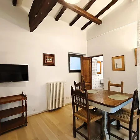アパート Cortile Santa Monaca