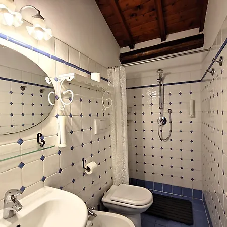 Cortile Santa Monaca Apartment Florence