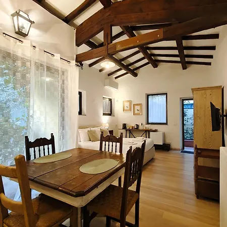 Cortile Santa Monaca Apartamento