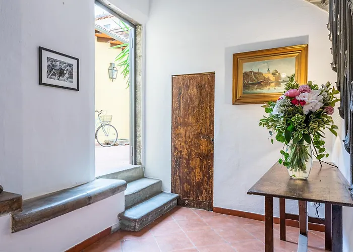 Cortile Santa Monaca Апартаменты *