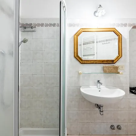 Lägenhet Cortile Santa Monaca