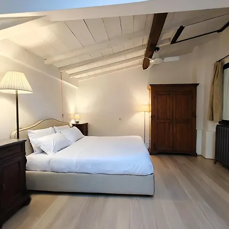 Cortile Santa Monaca Апартаменты